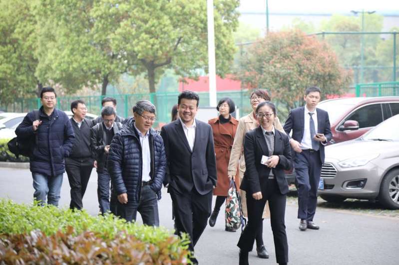 北科大、太原科大同時在國茂減速機展開校企合作交流活動？